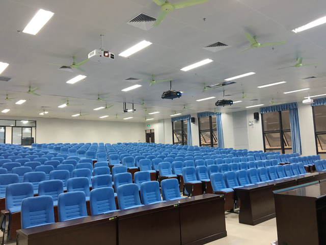 广西大学第六教学楼350座互动教室3