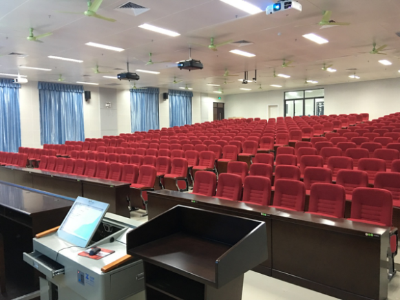 广西大学第六教学楼350座互动教室